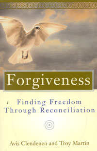 9780824519643 Forgiveness : Finding Freedom Through Reconciliation